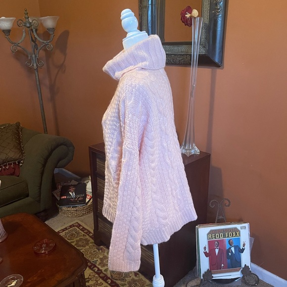 Forever 21 Pink Cowl Neck Cable Sweater - Picture 5 of 11